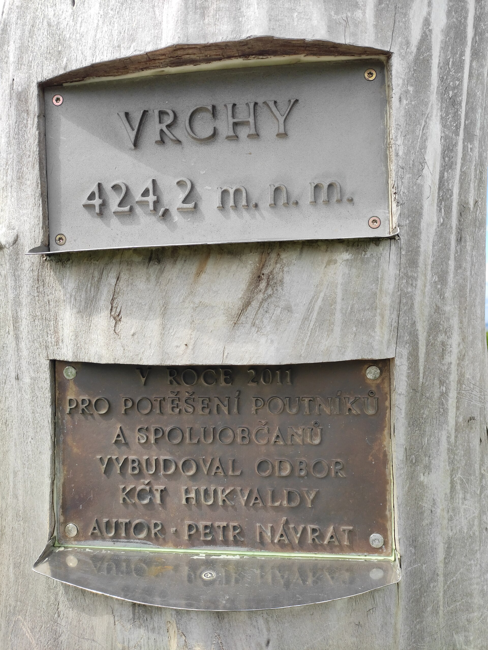 Vrchy, Dolní Sklenov, Hukvaldy