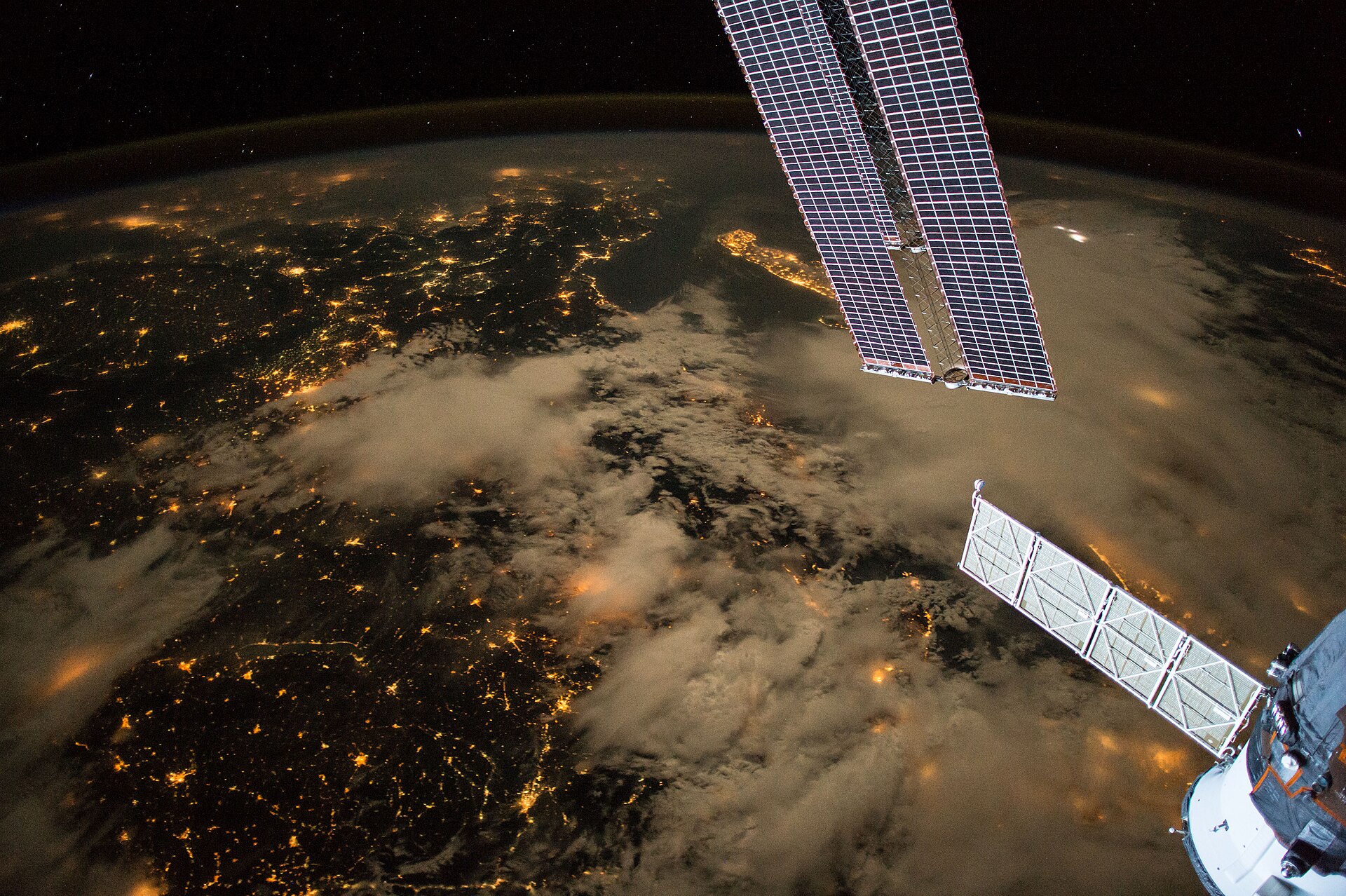 ISS053-E-14510 - View of Earth