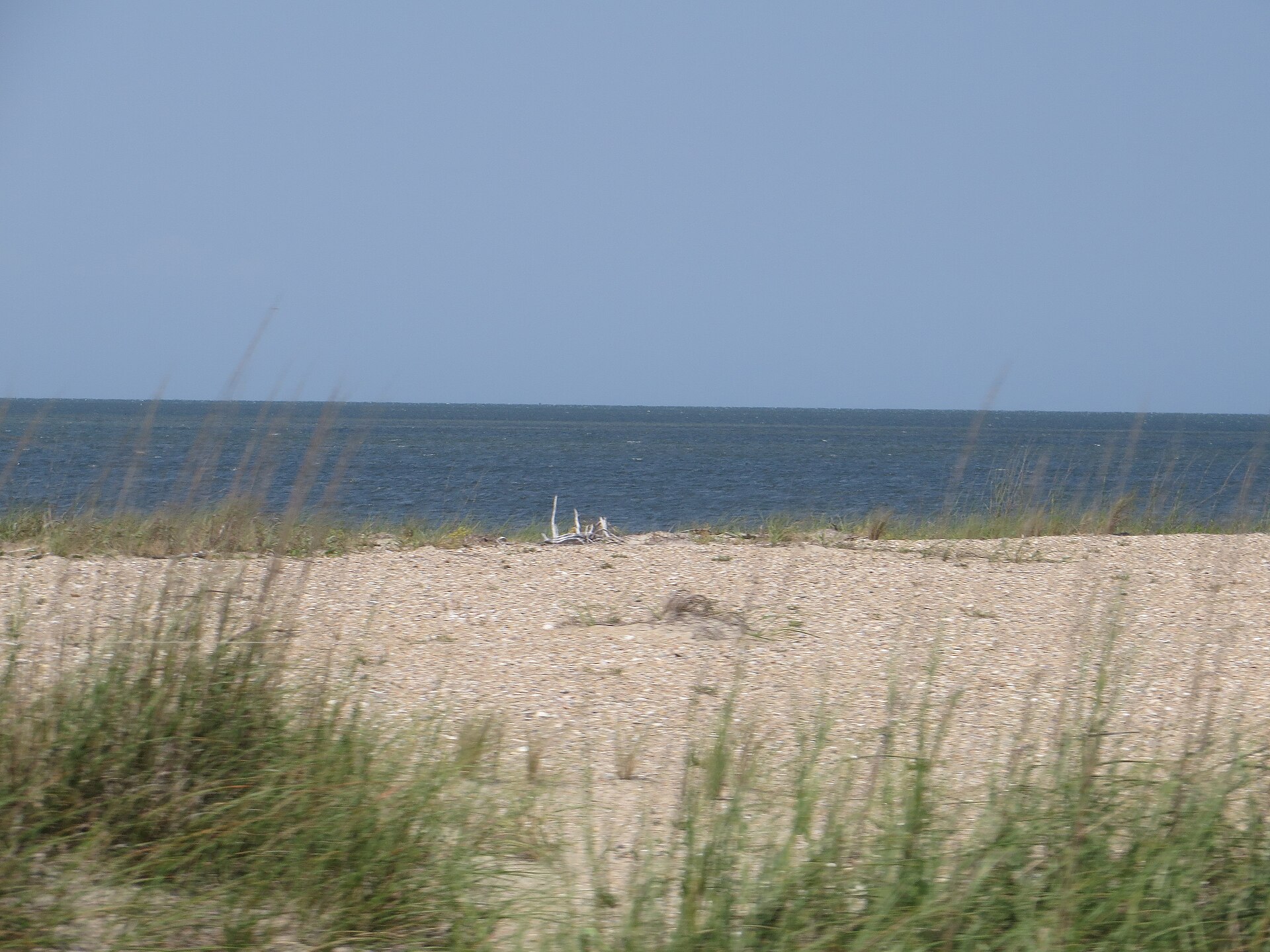 Cape Hatteras National Seashore, North Carolina Highway 12, Outer Banks Between Hatteras and Frisco, North Carolina (14268259980)