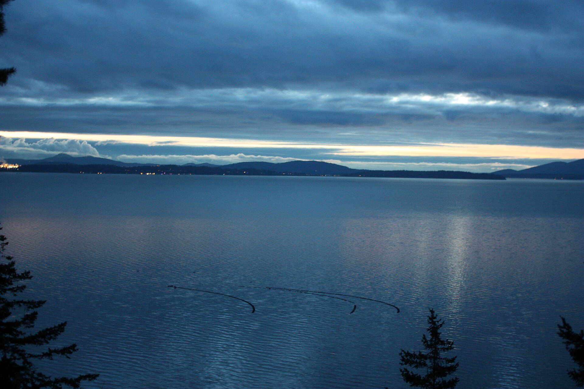 Samish Bay after dusk 01